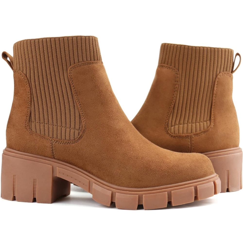 Chelsea Boots NWOT!!